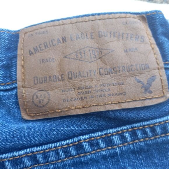 American Eagle Original Straight Denim Jeans-Size 29 X 30-Medium Wash-Mid Rise - Picture 6 of 9